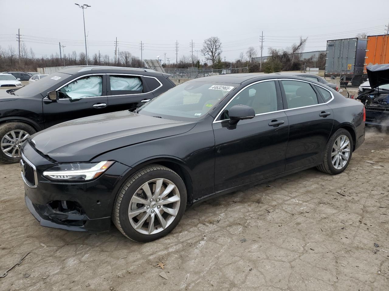 VOLVO S90 T6 MOM 2017