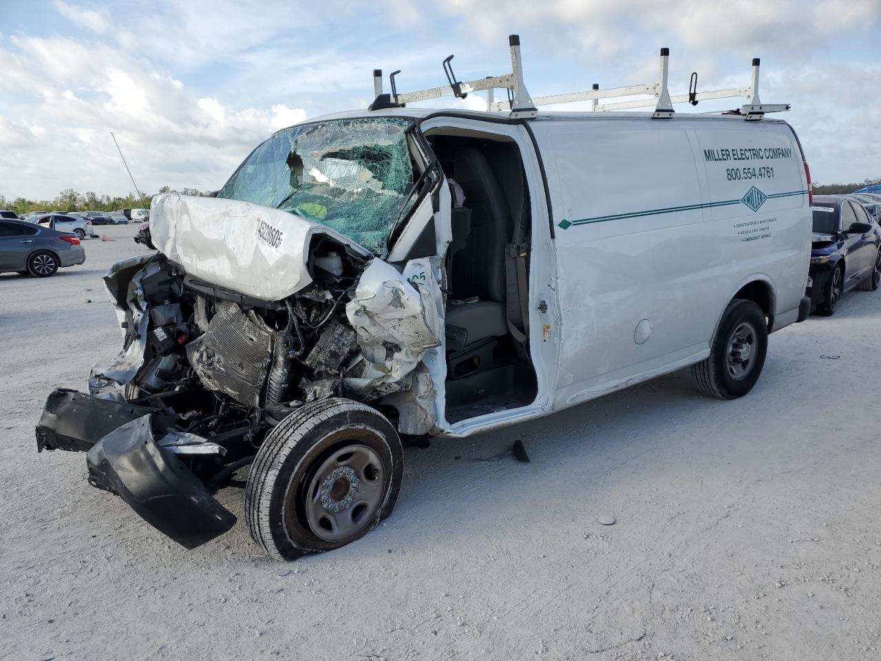 CHEVROLET EXPRESS G2 2023