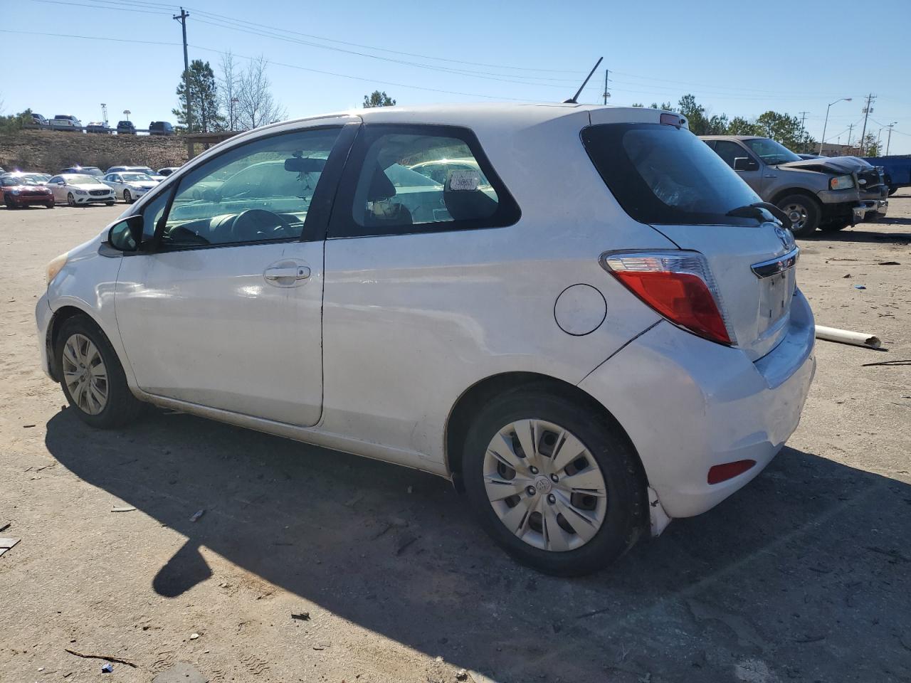 TOYOTA YARIS 2012