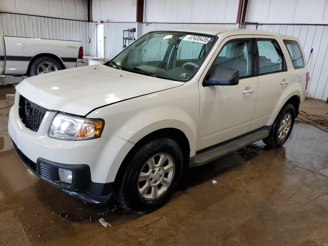 MAZDA TRIBUTE I 2010