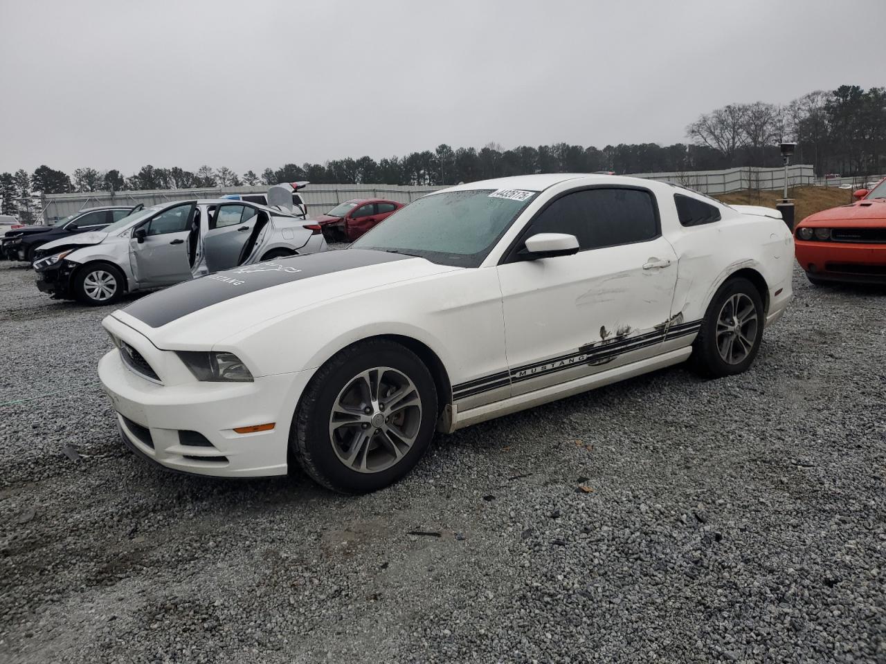 FORD MUSTANG 2013