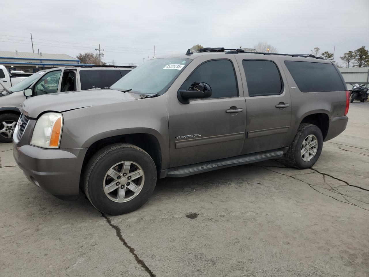 GMC YUKON XL K 2012