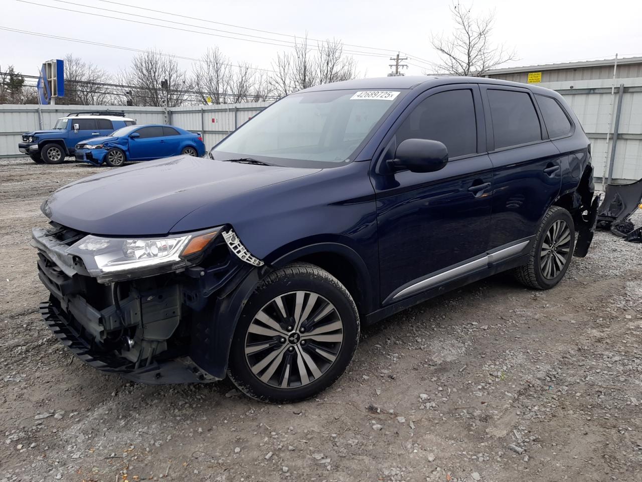 MITSUBISHI OUTLANDER 2019