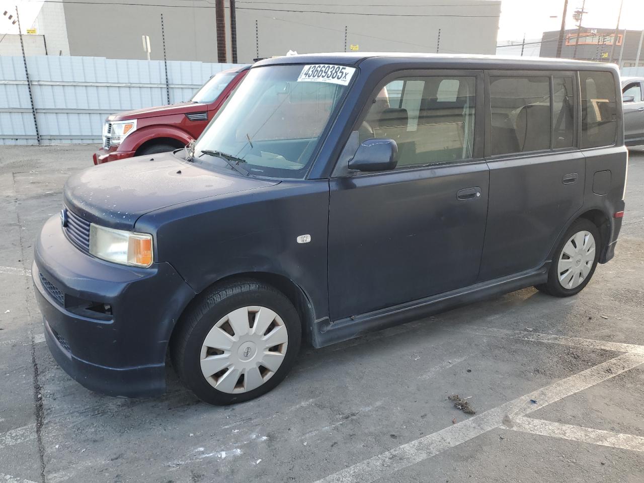 TOYOTA SCION XB 2006
