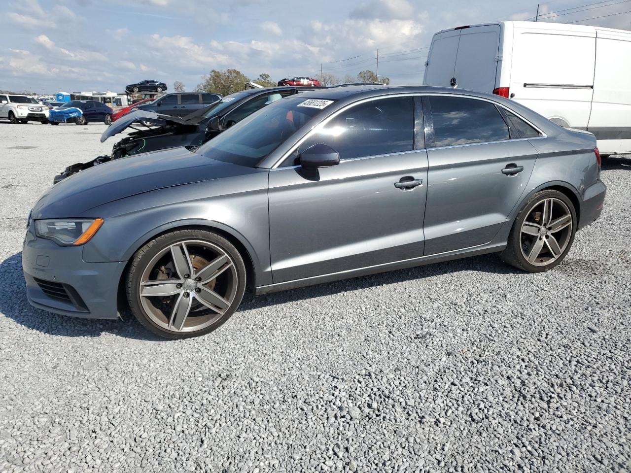 AUDI A3 PREMIUM 2016