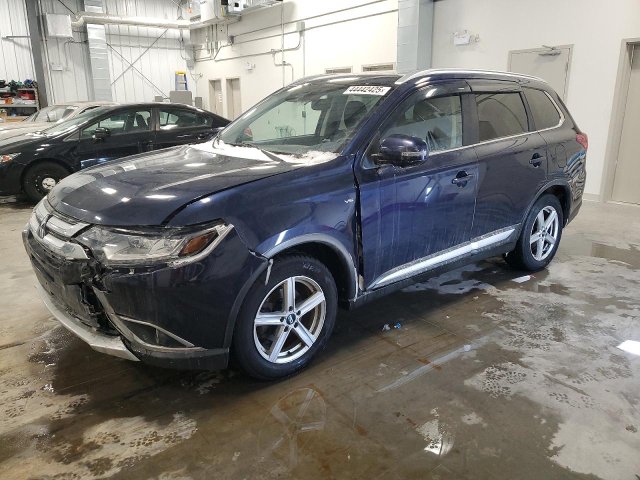 MITSUBISHI OUTLANDER 2017