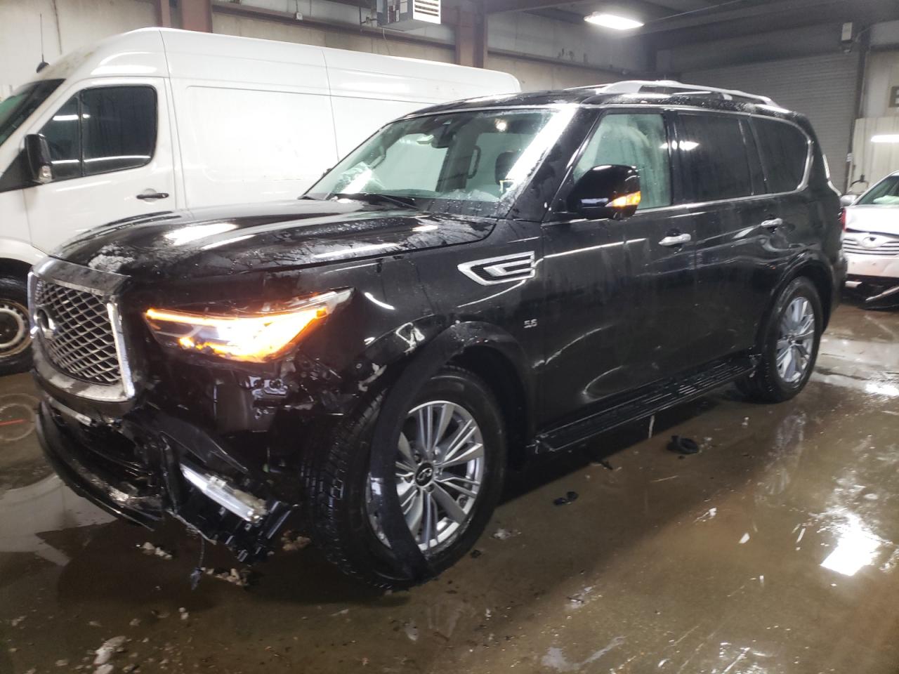 INFINITI QX80 LUXE 2019