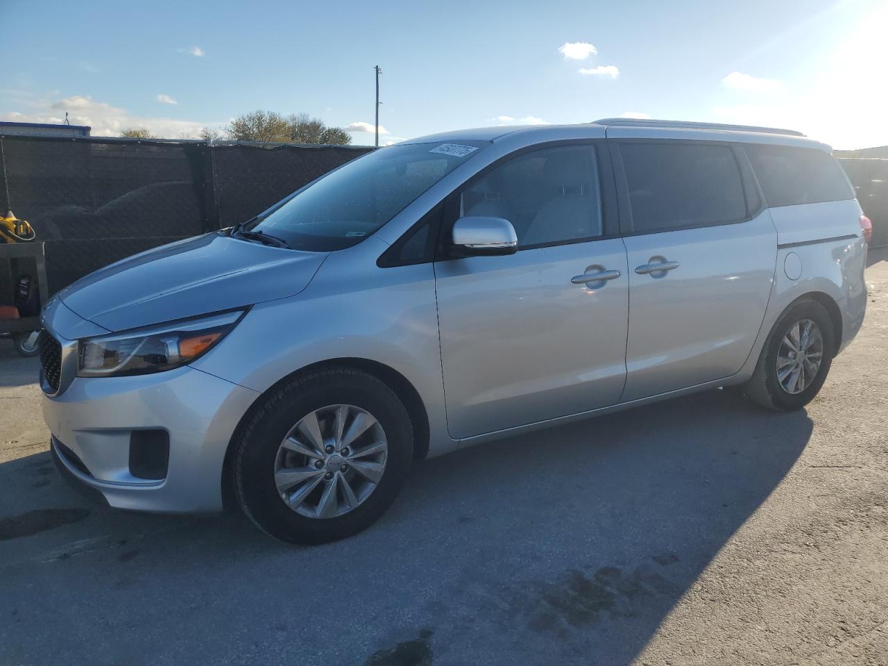 KIA SEDONA LX 2016
