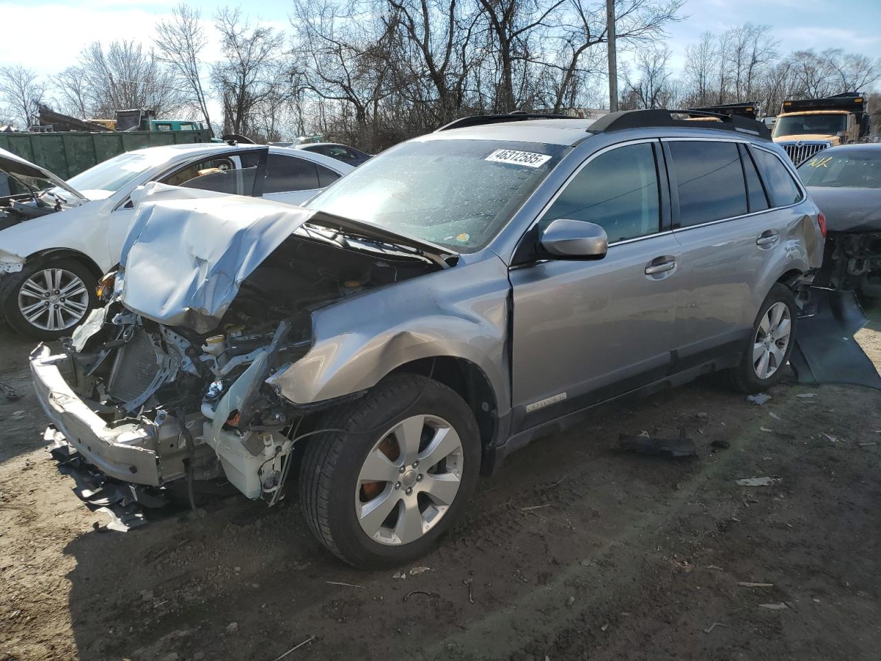 SUBARU OUTBACK 2011