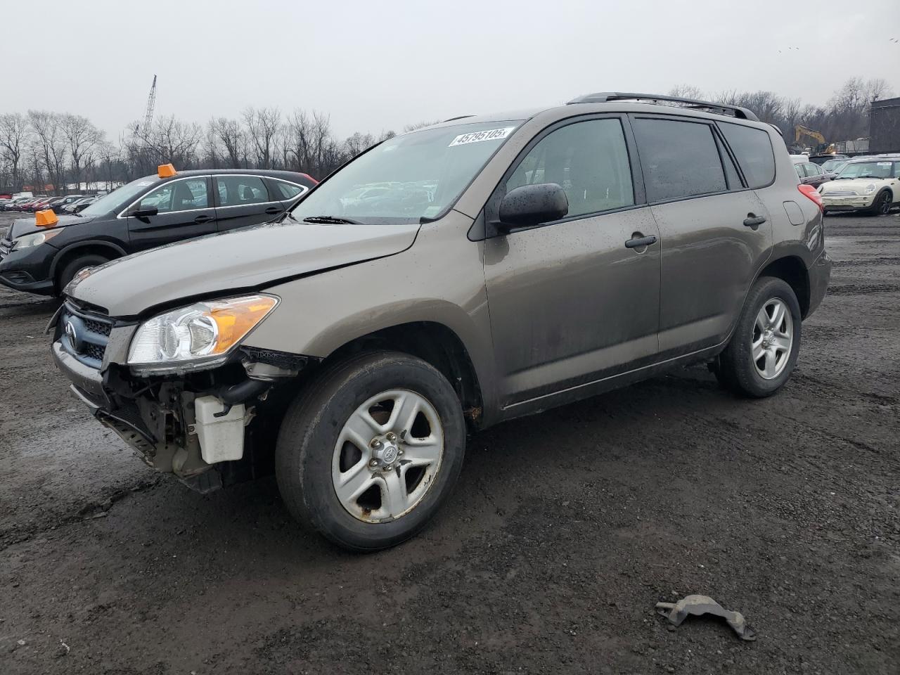 TOYOTA RAV4 2010