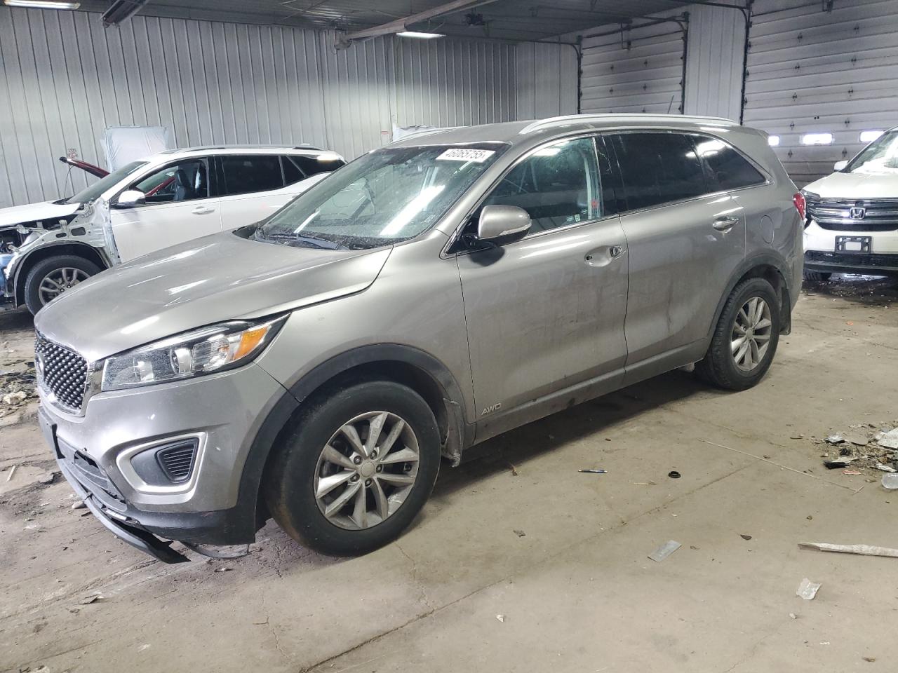 KIA SORENTO LX 2017