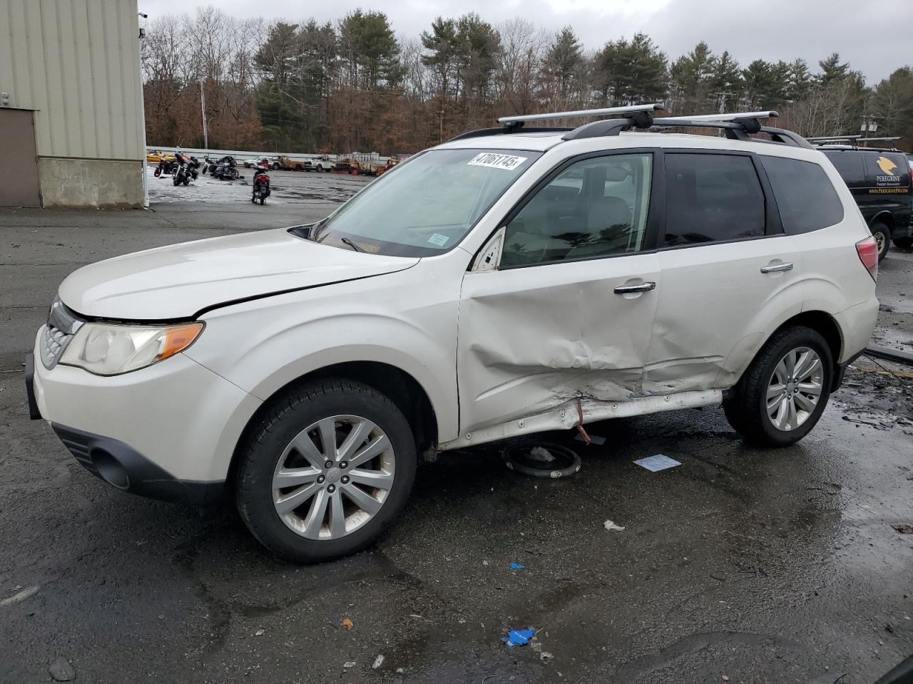 SUBARU FORESTER L 2013