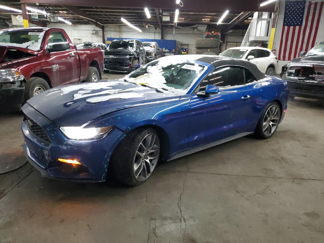 FORD MUSTANG 2017
