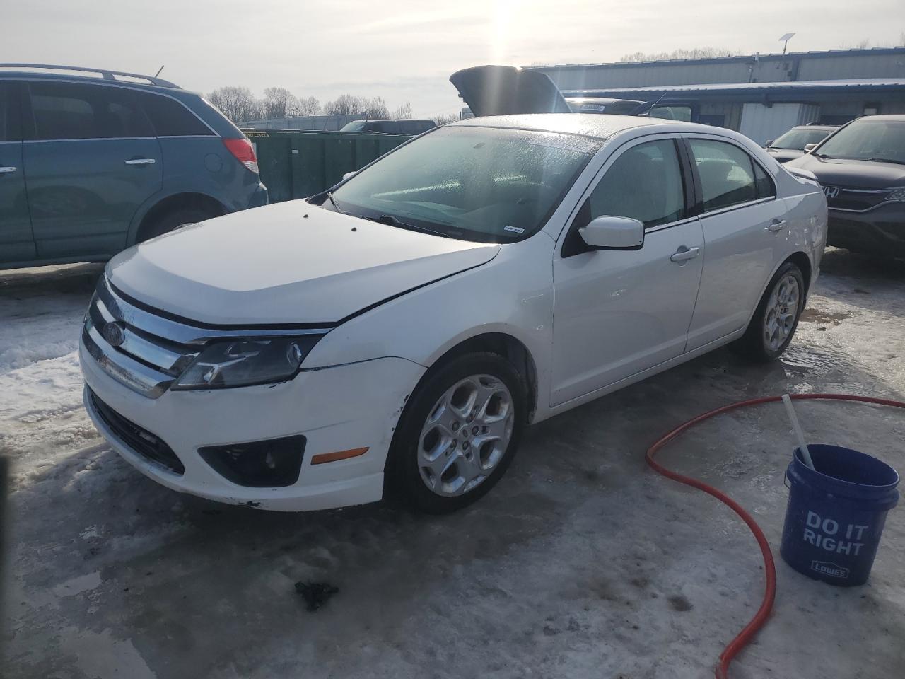 FORD FUSION SE 2010