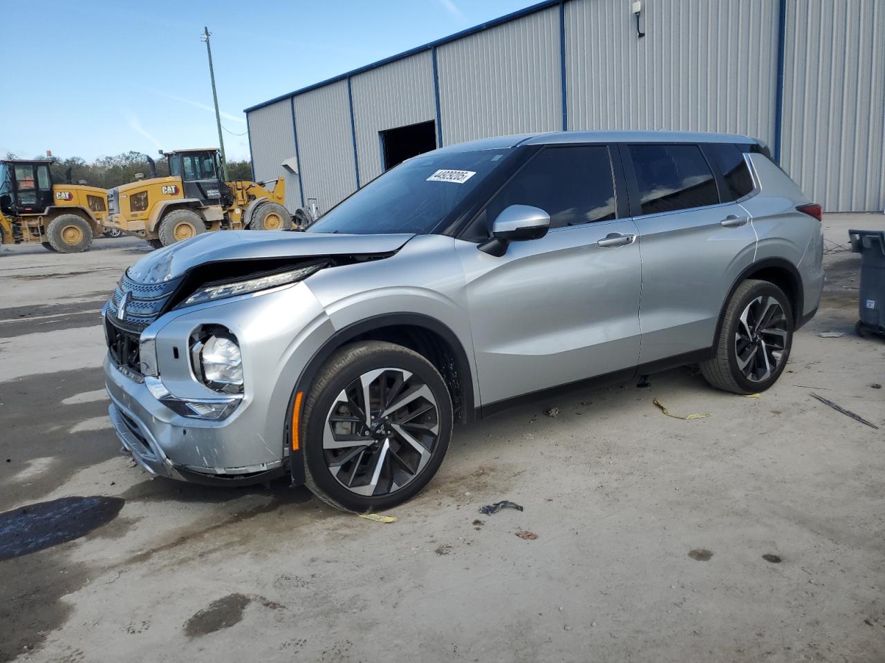MITSUBISHI OUTLANDER 2022