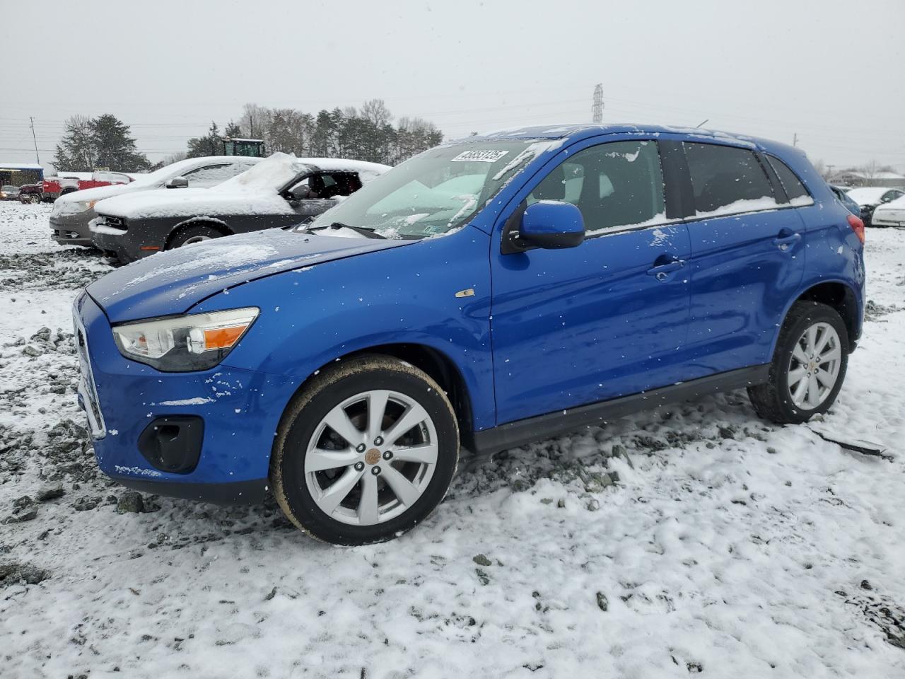 MITSUBISHI OUTLANDER 2015