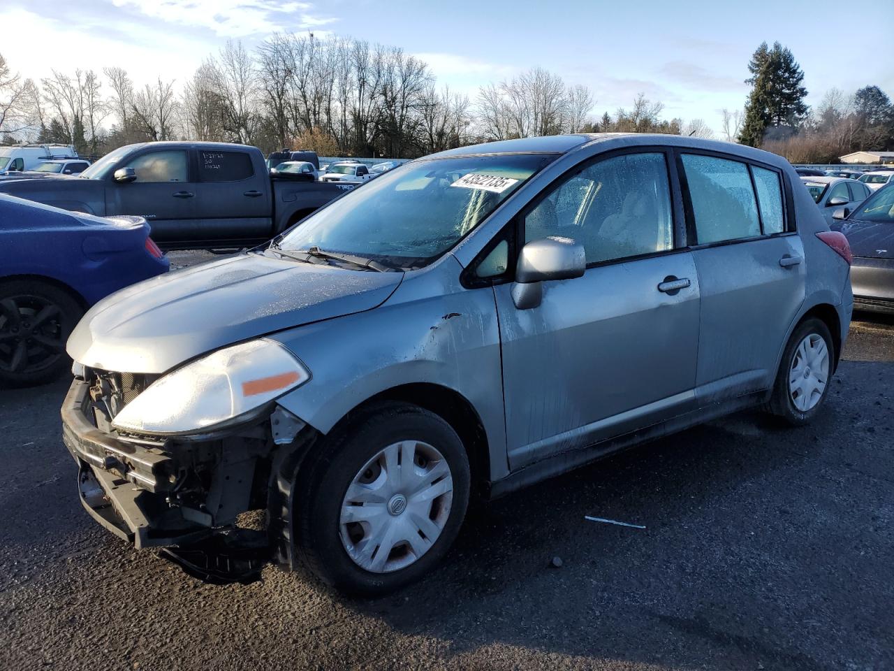 NISSAN VERSA S 2011