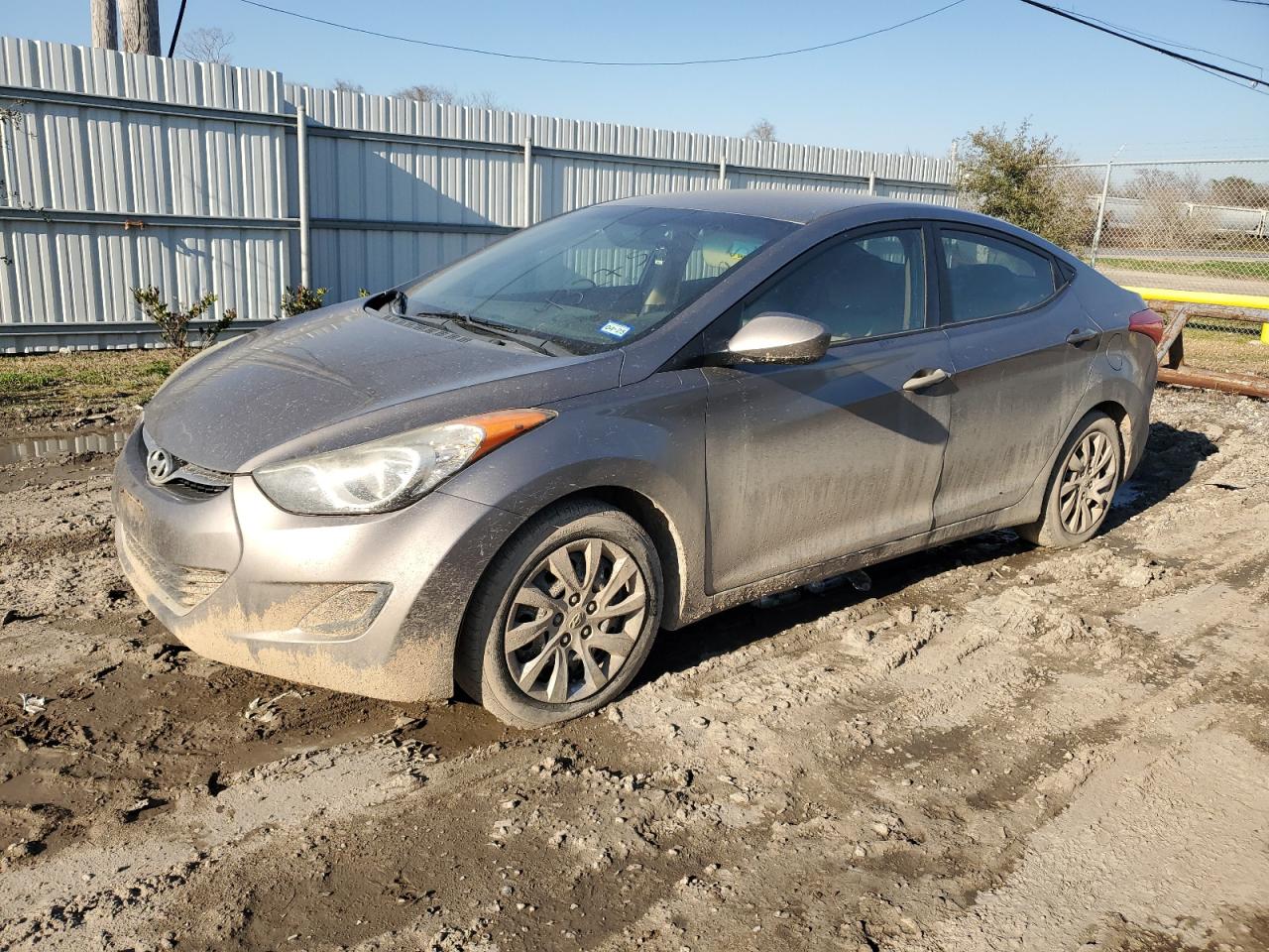 HYUNDAI ELANTRA GL 2011