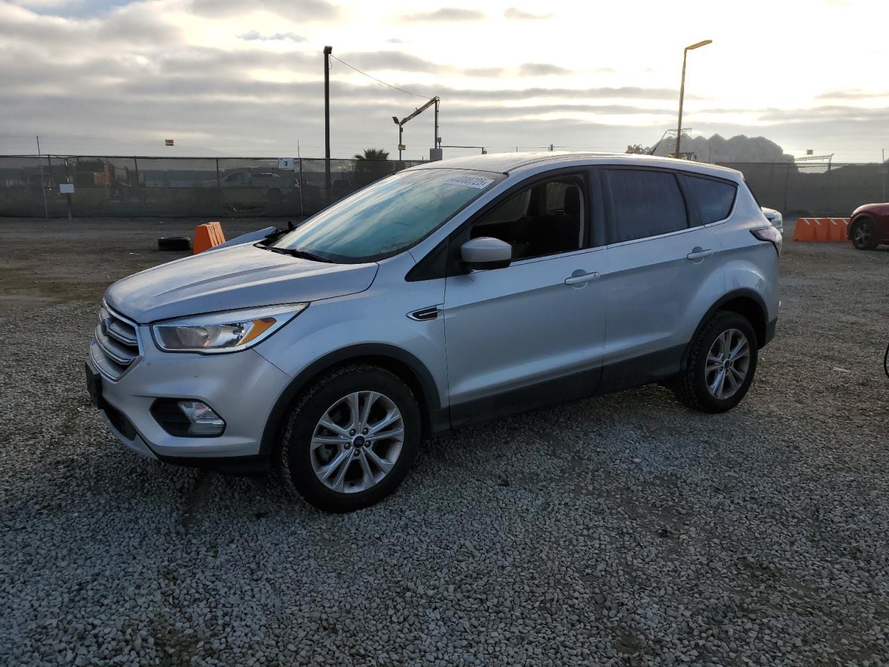 FORD ESCAPE SE 2017