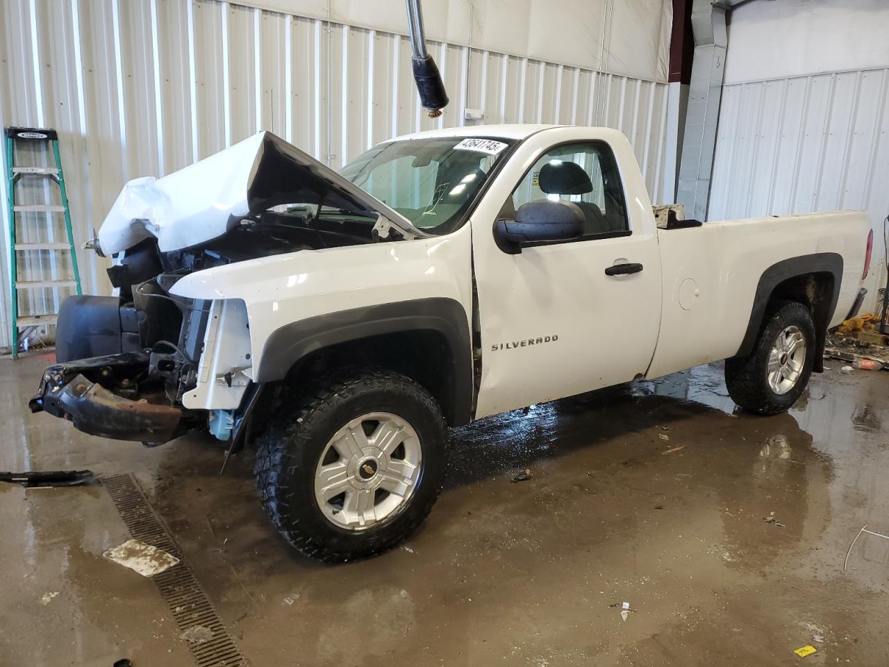 CHEVROLET SILVERADO 2011