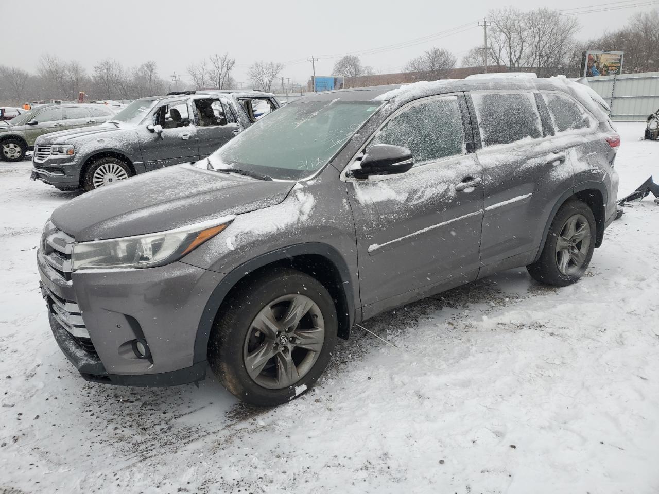 TOYOTA HIGHLANDER 2017