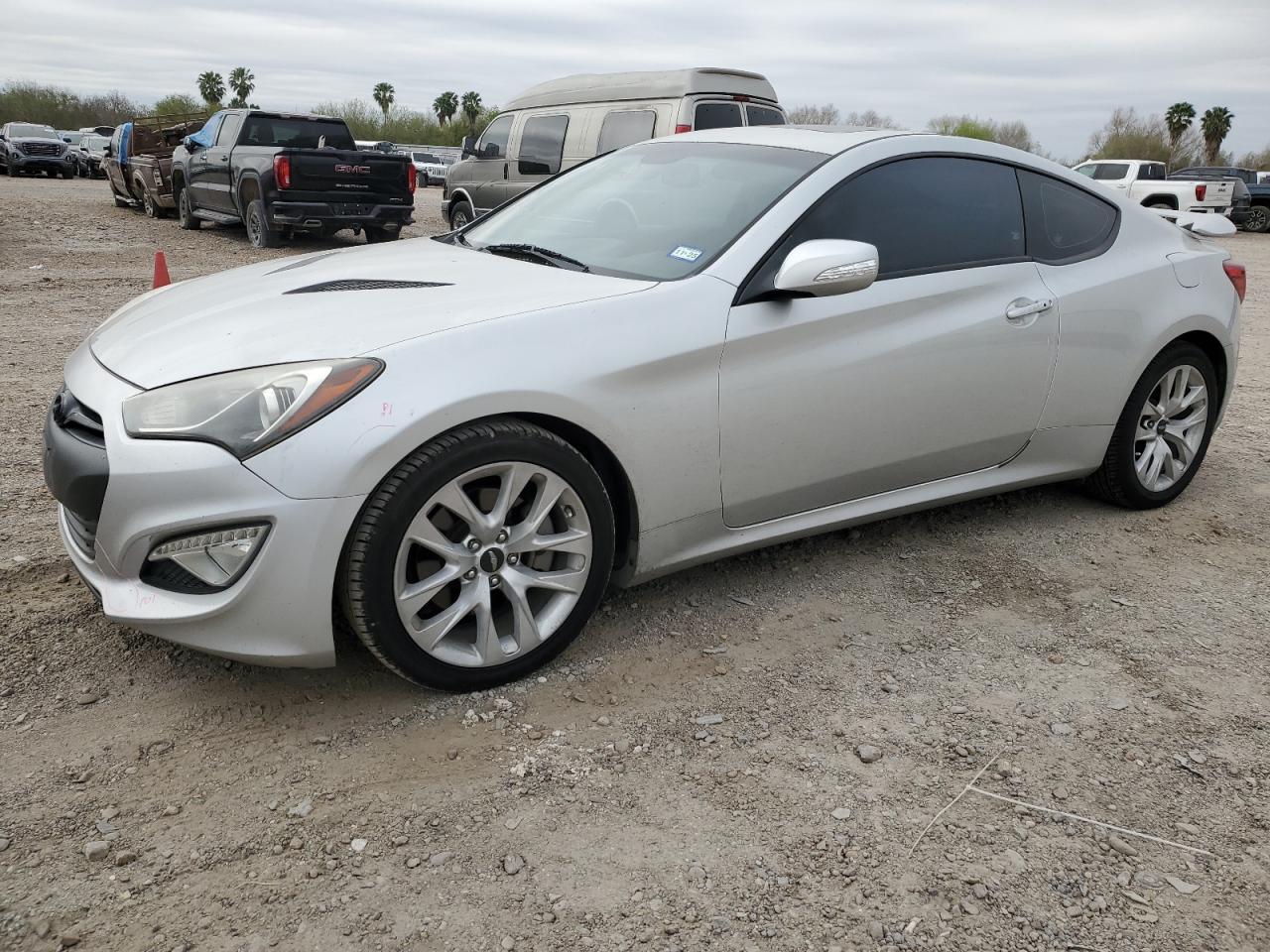 HYUNDAI GENESIS CO 2013