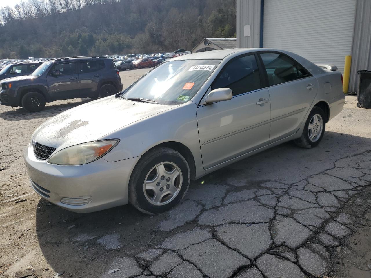 TOYOTA CAMRY LE 2002