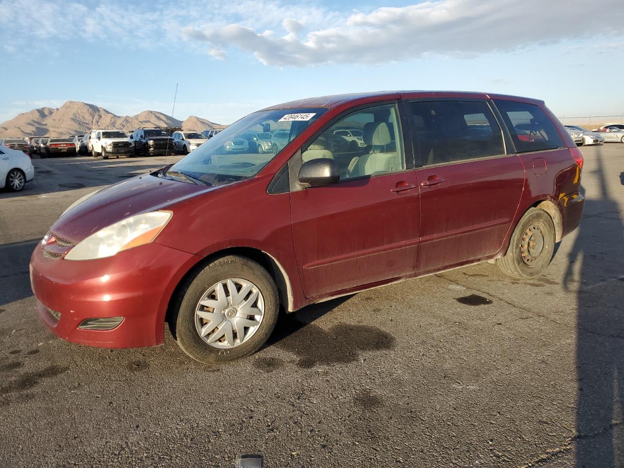 TOYOTA SIENNA CE 2007