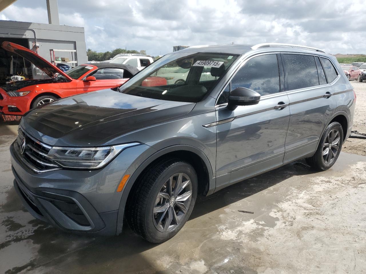 VOLKSWAGEN TIGUAN SE 2023
