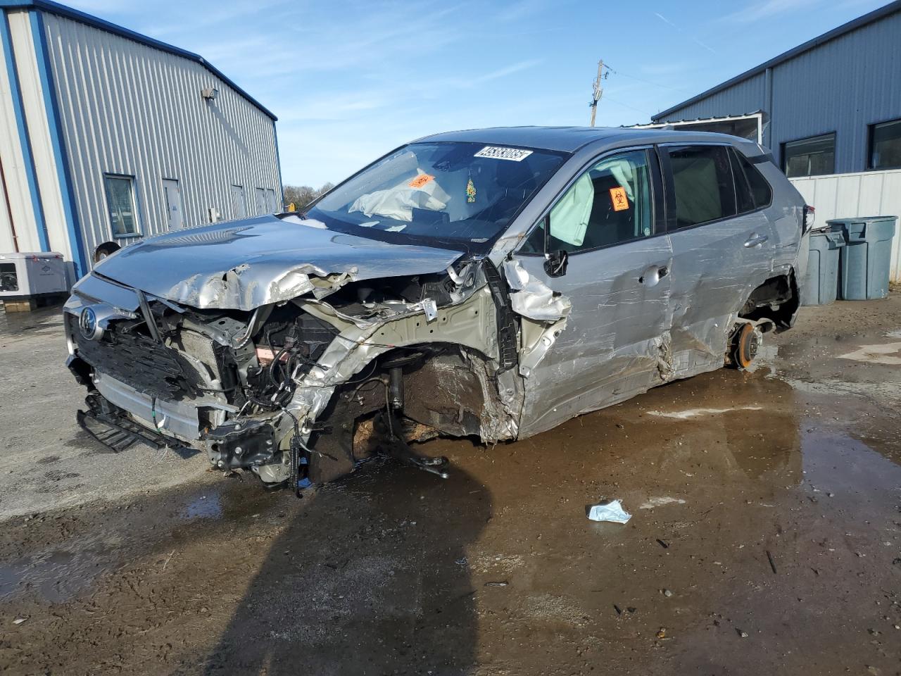 TOYOTA RAV4 LE 2024