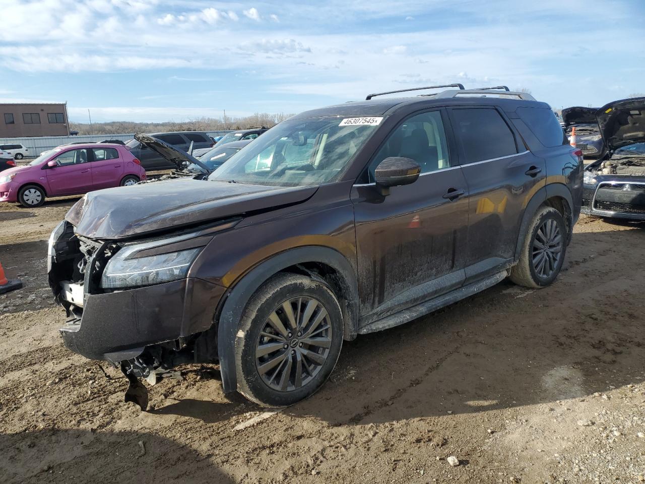 NISSAN PATHFINDER 2022