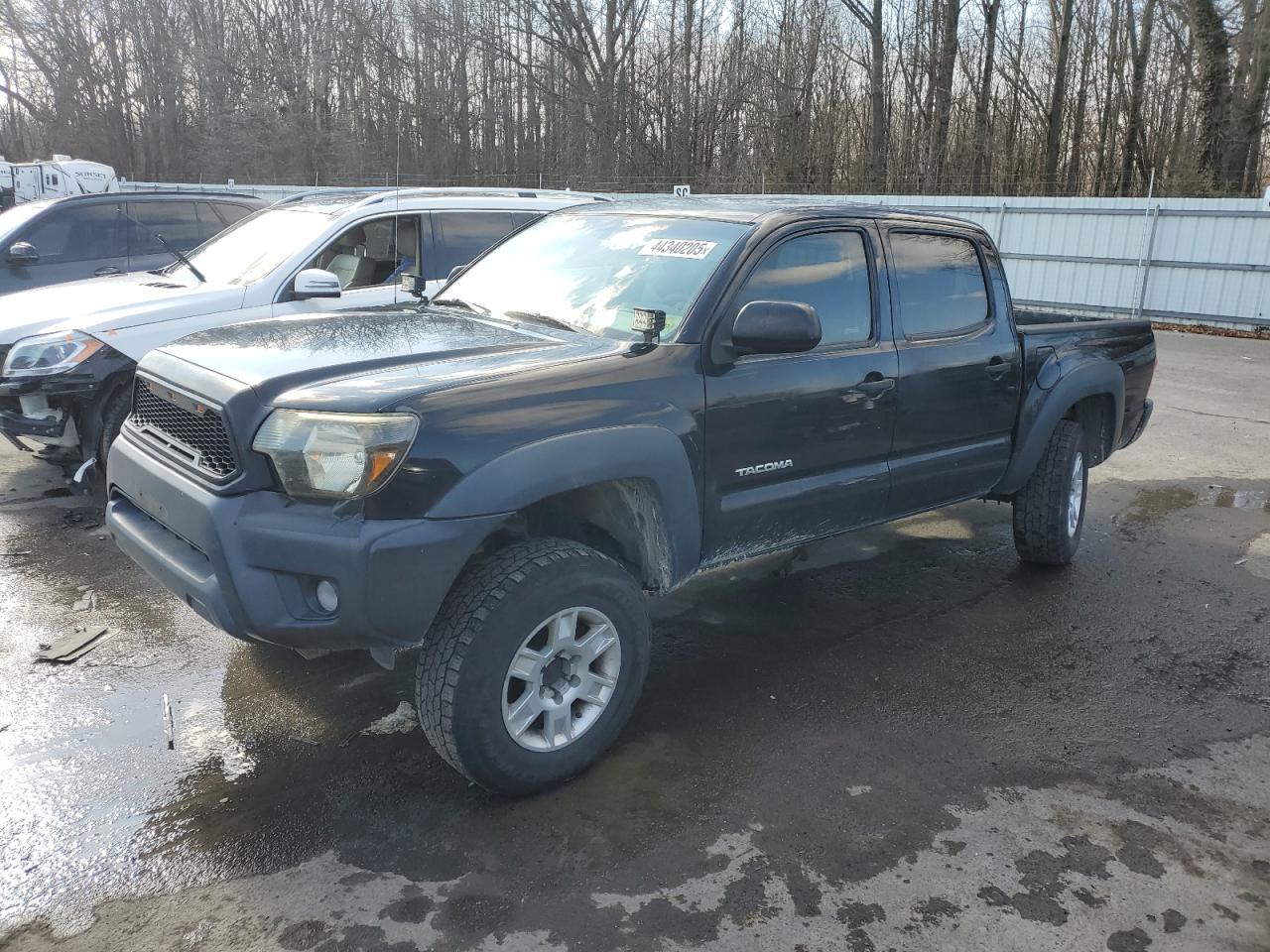 TOYOTA TACOMA DOU 2013