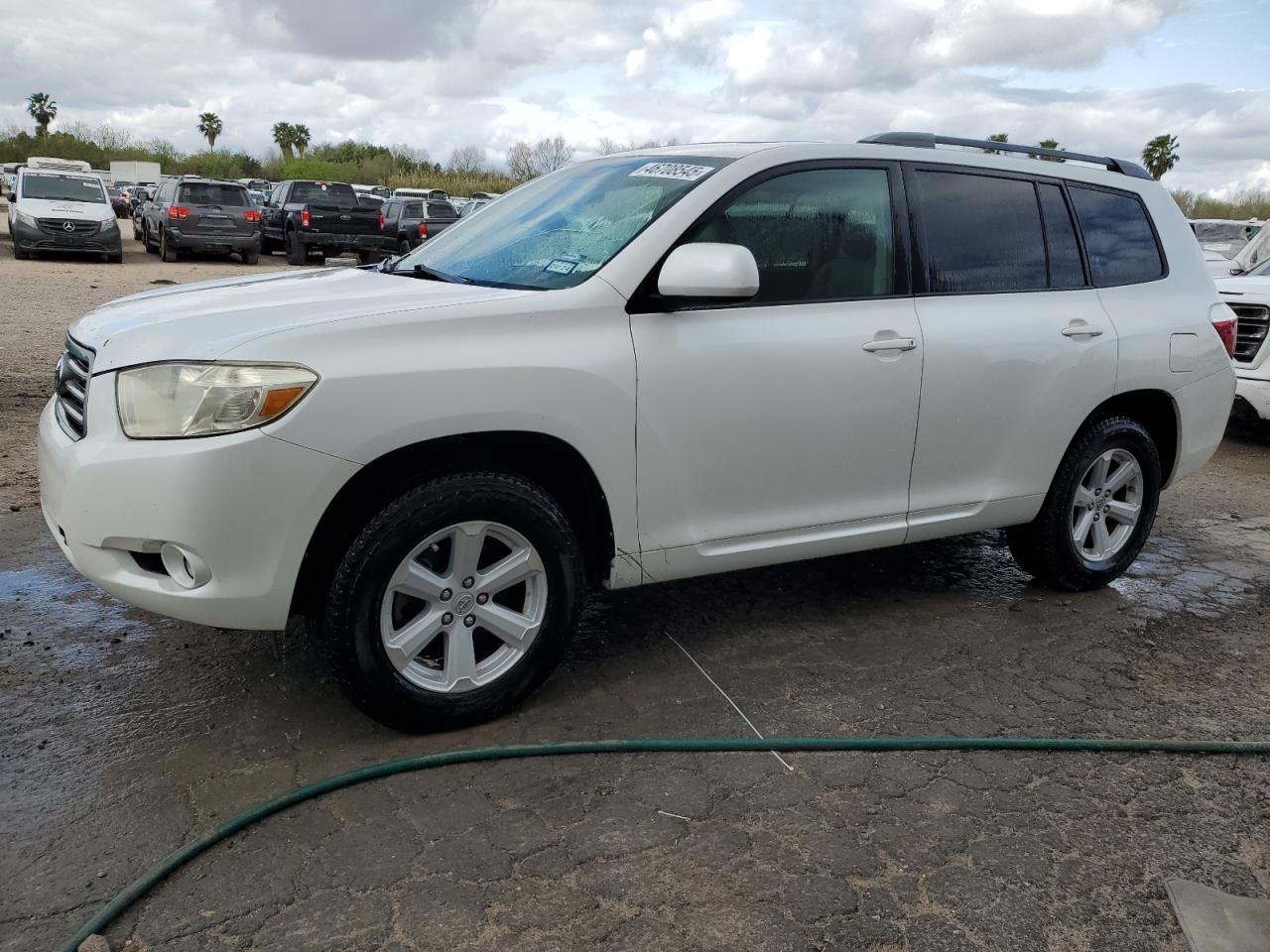 TOYOTA HIGHLANDER 2010