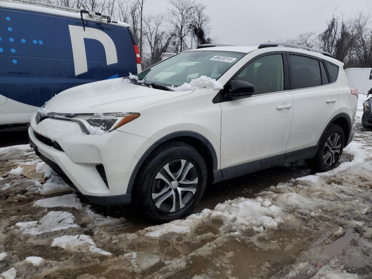 TOYOTA RAV4 LE 2017