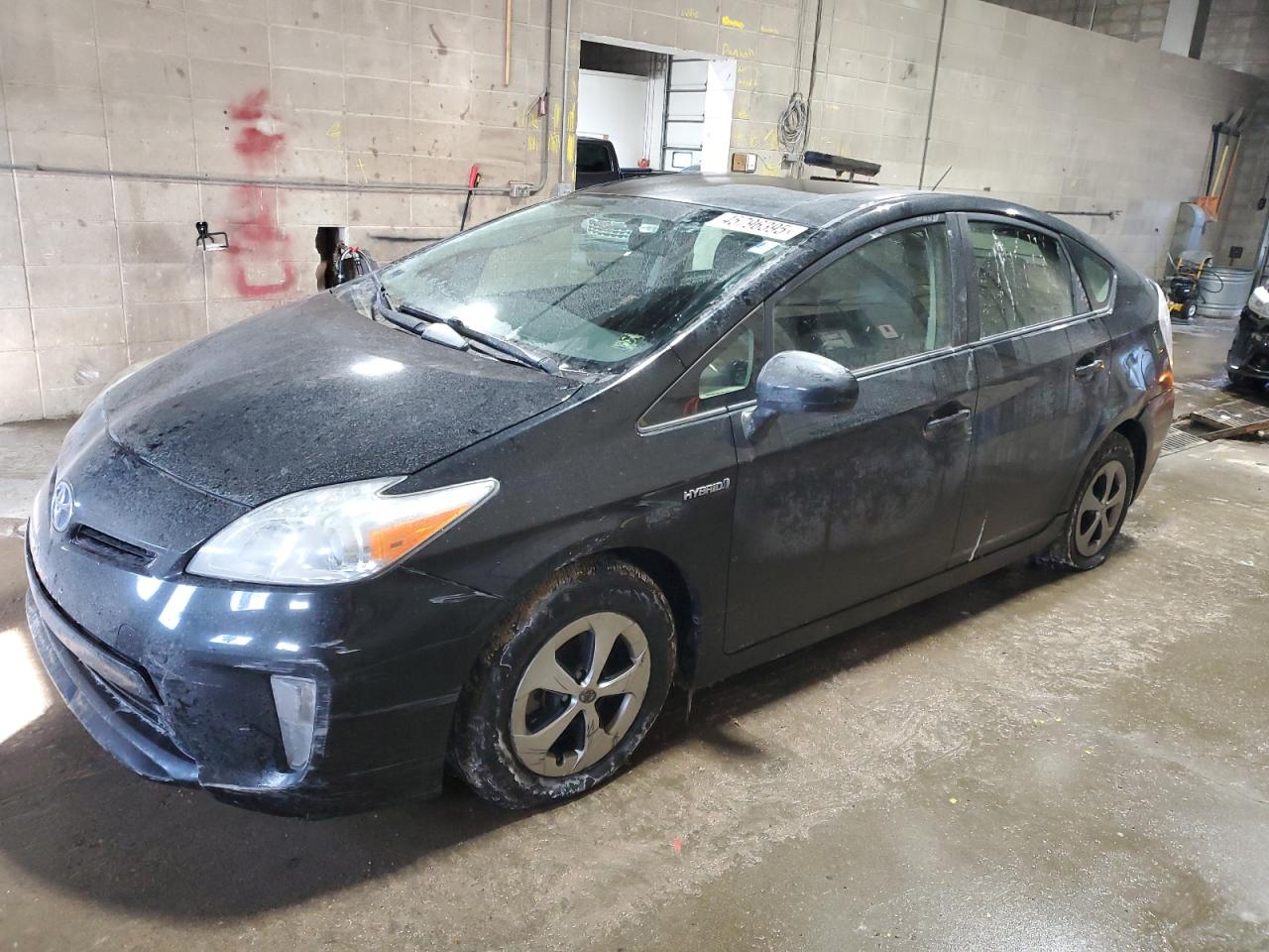 TOYOTA PRIUS 2014