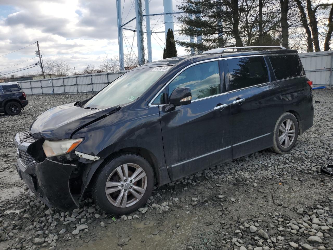 NISSAN QUEST S 2011