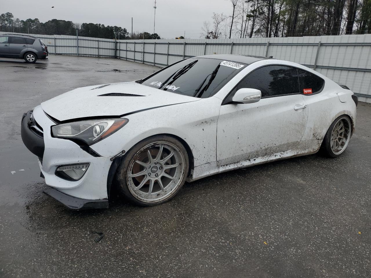 HYUNDAI GENESIS CO 2016