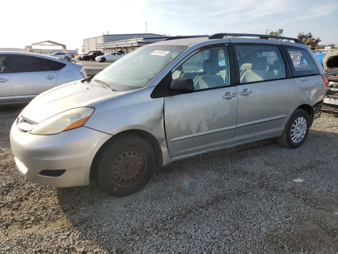 TOYOTA SIENNA CE 2006