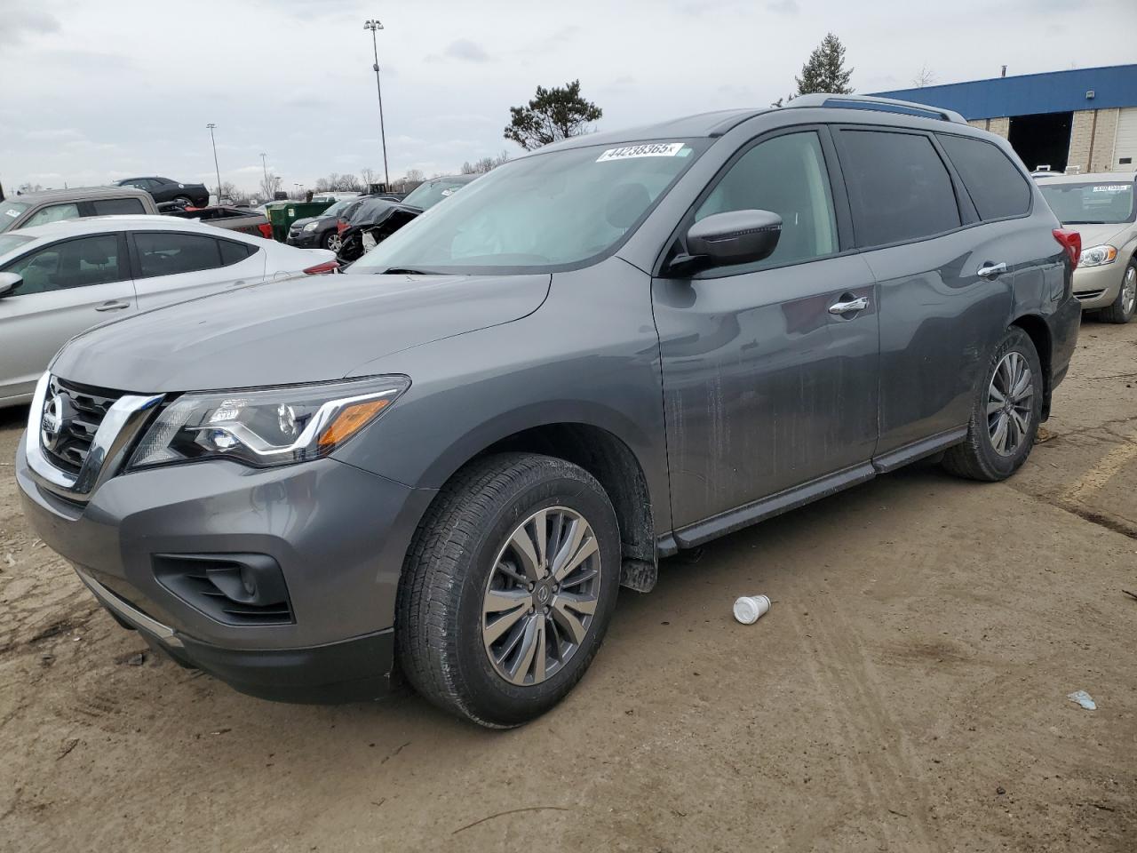 NISSAN PATHFINDER 2020
