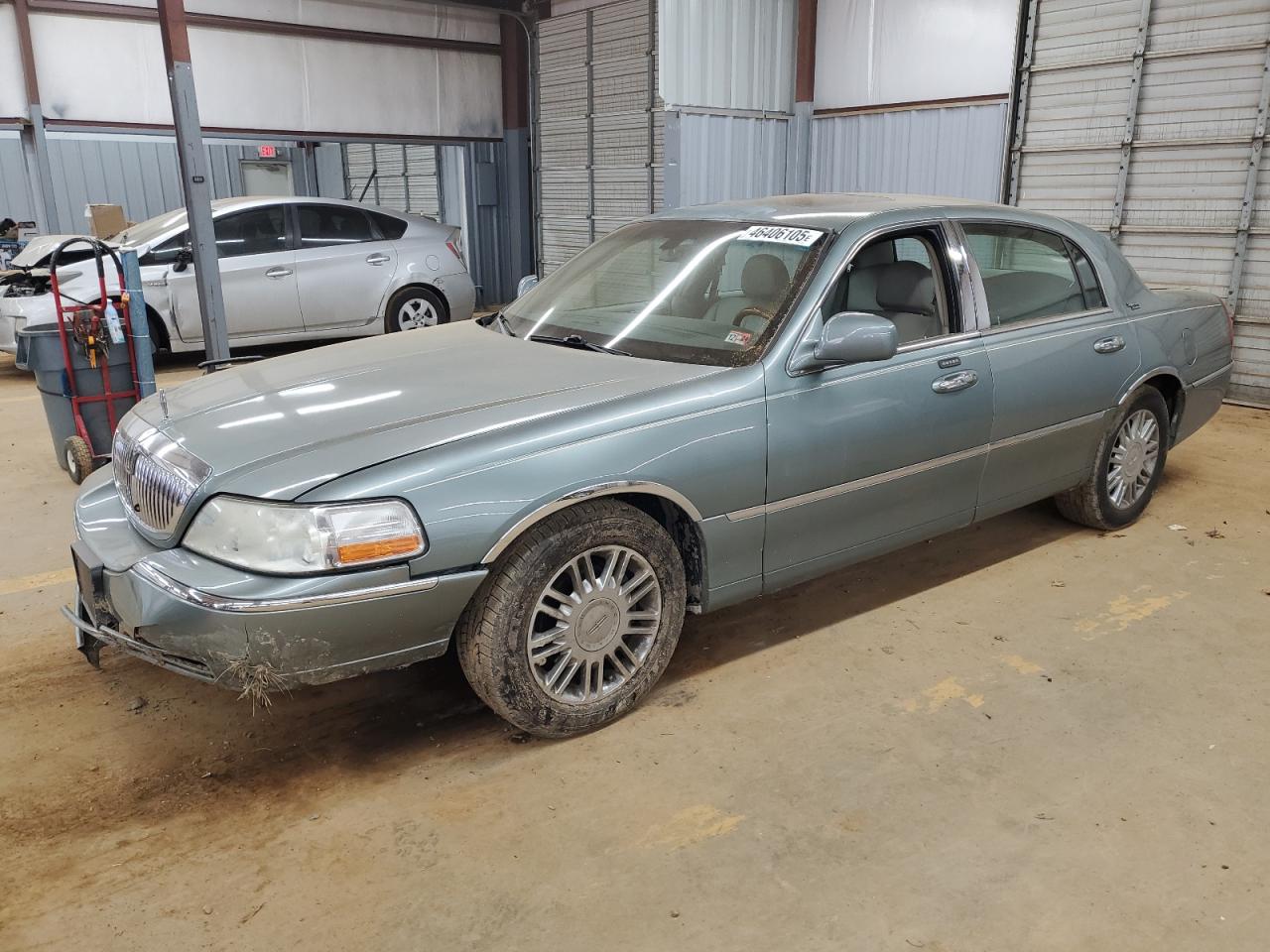 LINCOLN TOWN CAR S 2006