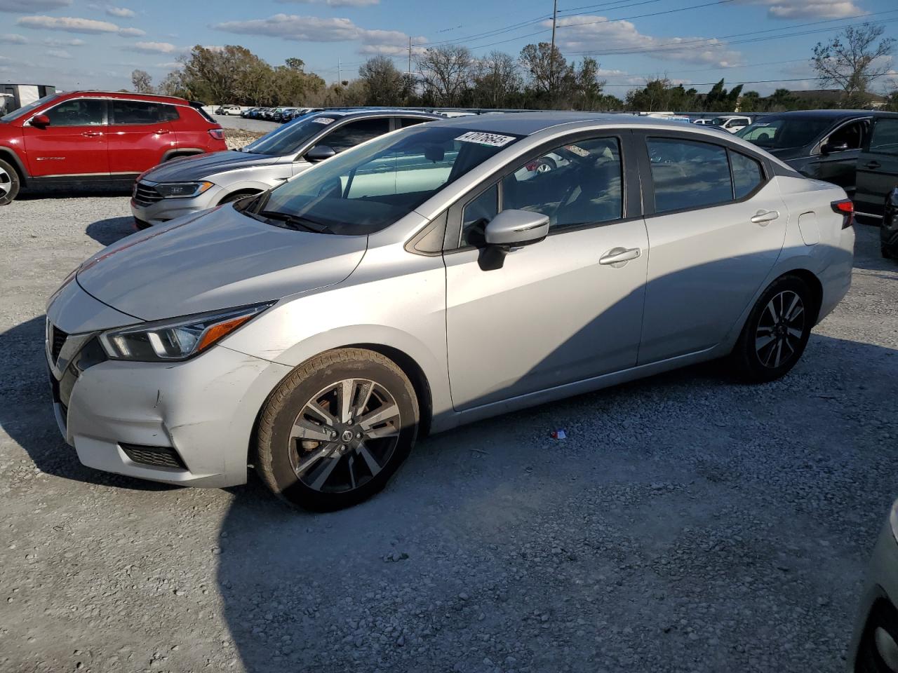 NISSAN VERSA SV 2021
