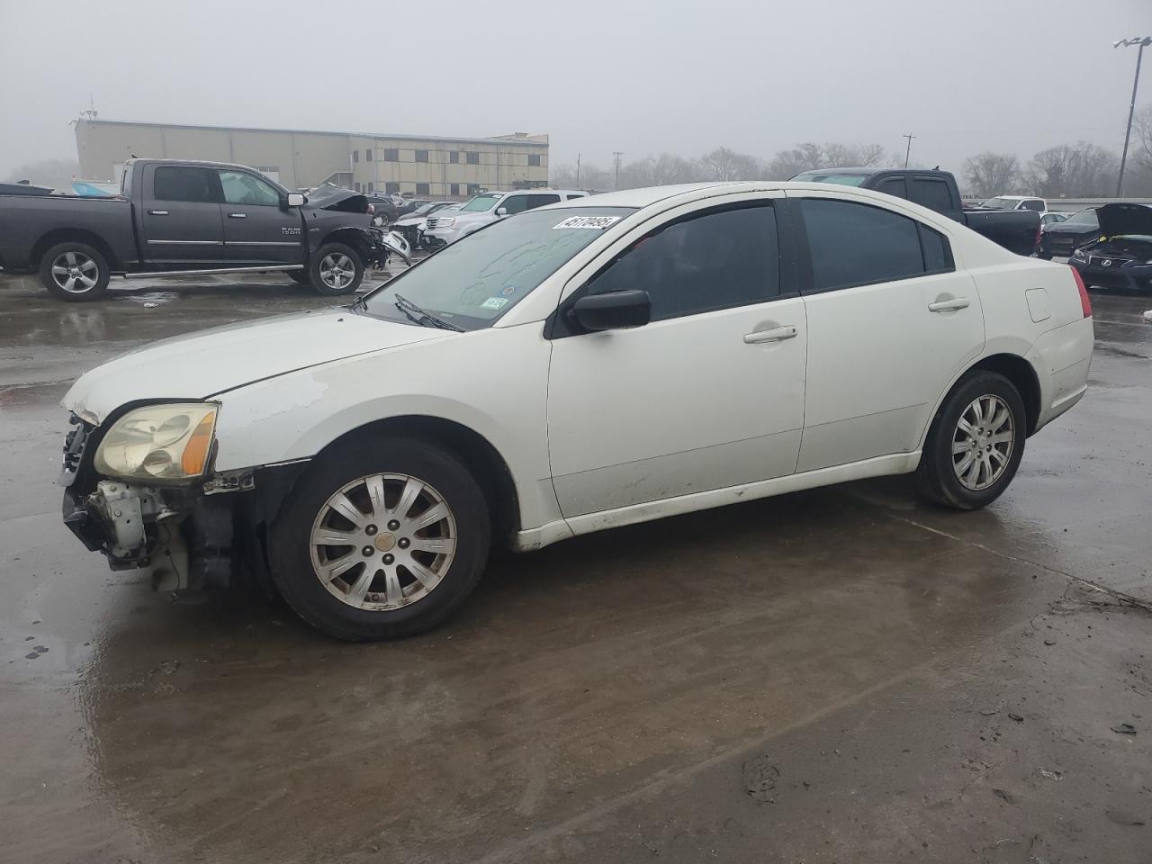 MITSUBISHI GALANT ES 2008