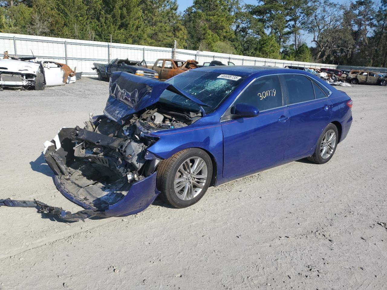 TOYOTA CAMRY LE 2016