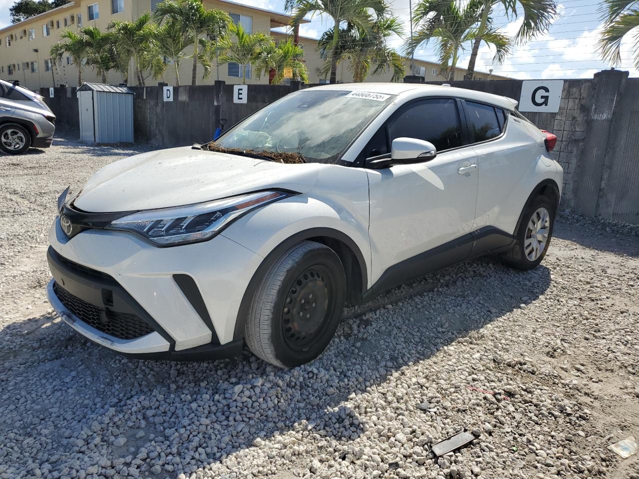 TOYOTA C-HR XLE 2021