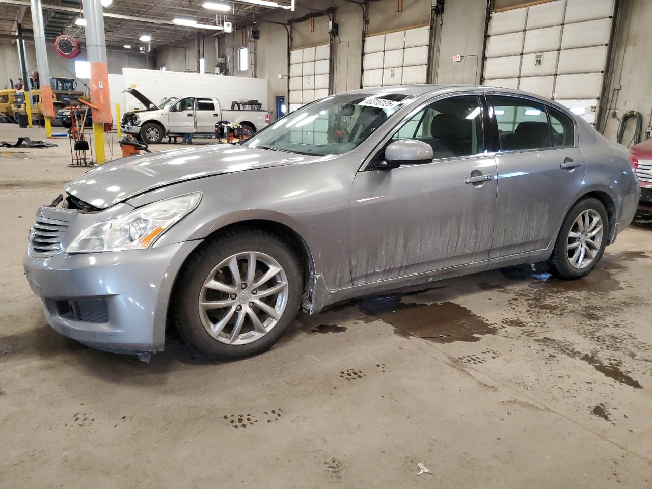 INFINITI G35 2008
