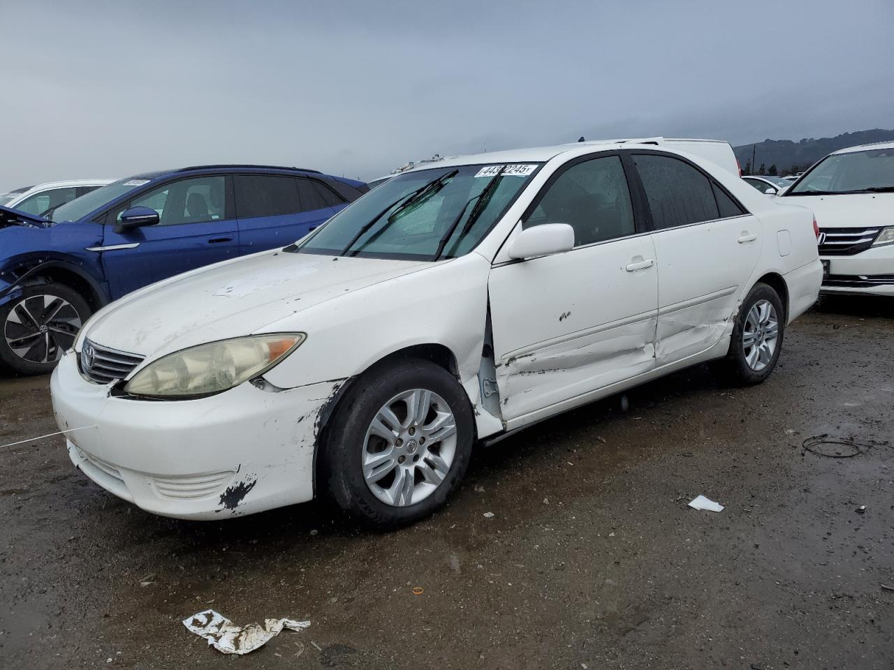 TOYOTA CAMRY LE 2005