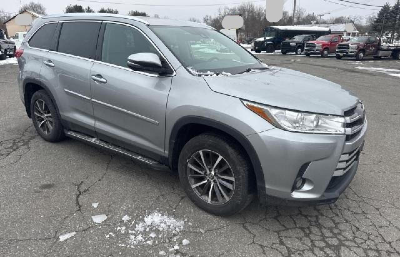 TOYOTA HIGHLANDER 2019