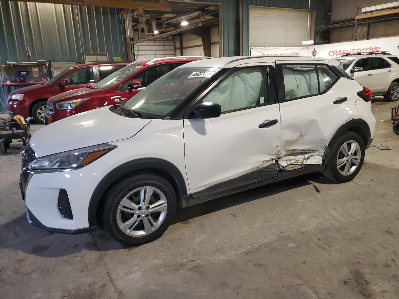 NISSAN KICKS S 2023