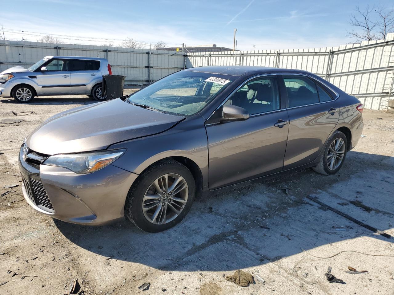 TOYOTA CAMRY LE 2016