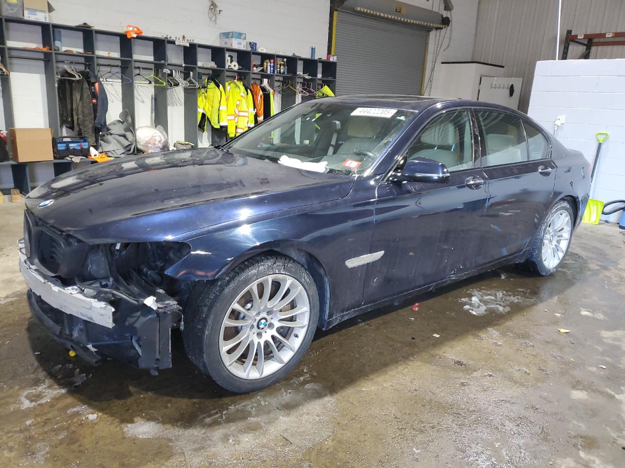 BMW 750 XI 2015